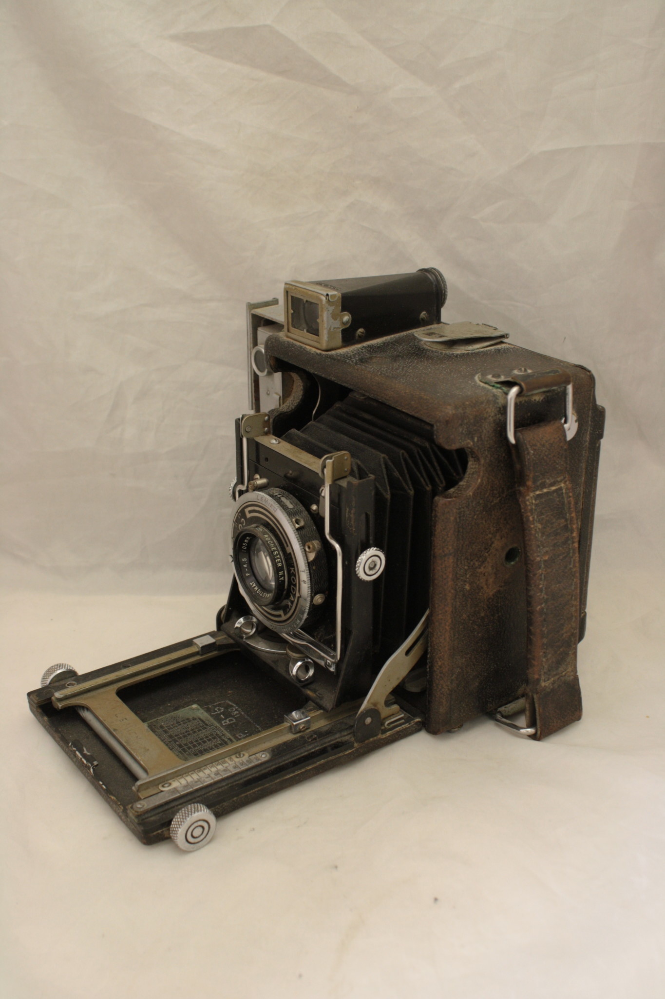 Graflex Speed Graphic 2x3 baby camera, Kodak Ektar lens