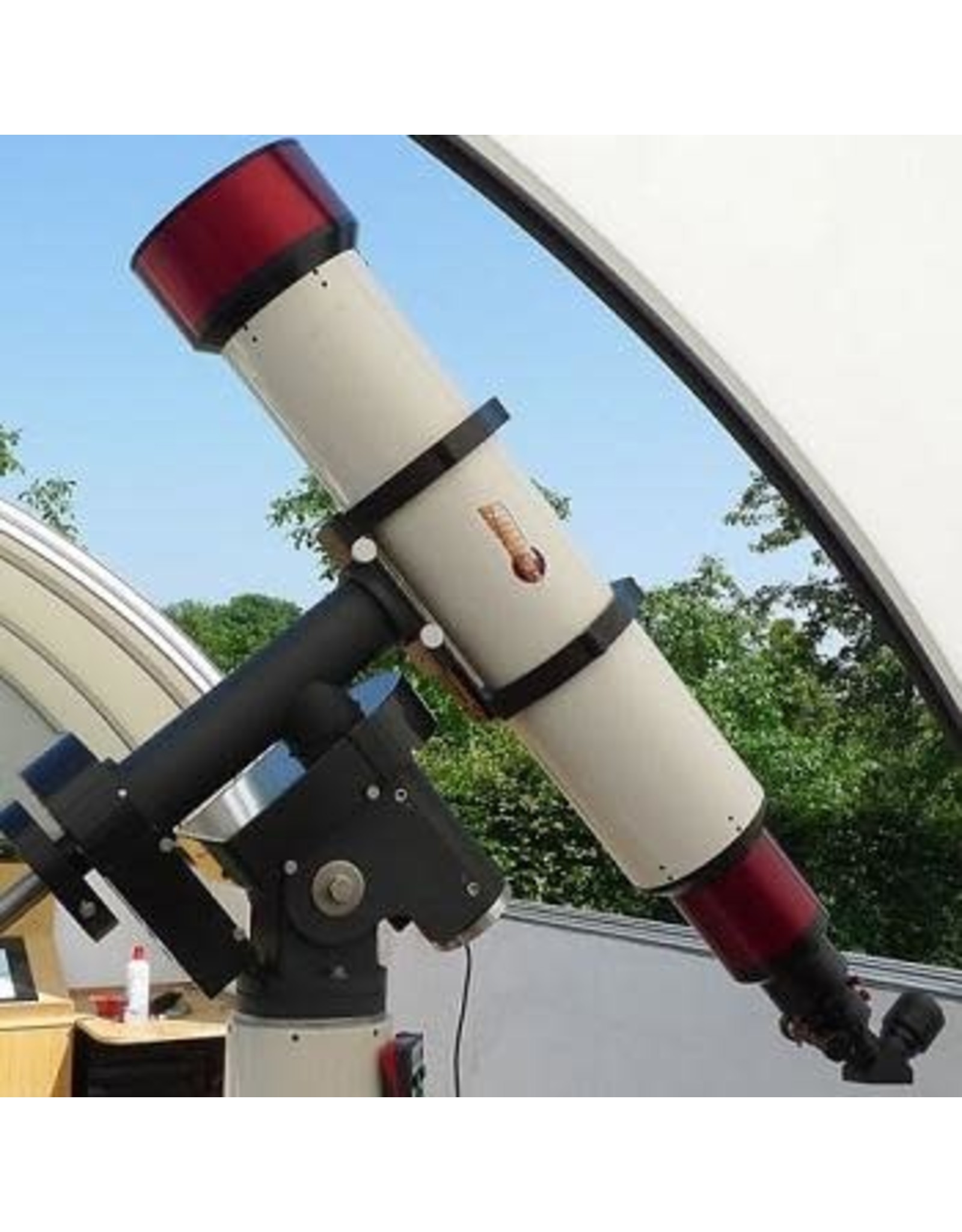Lunt Lunt LS230THa Double Stack Solar Telescope with B3400 Blocking Filter