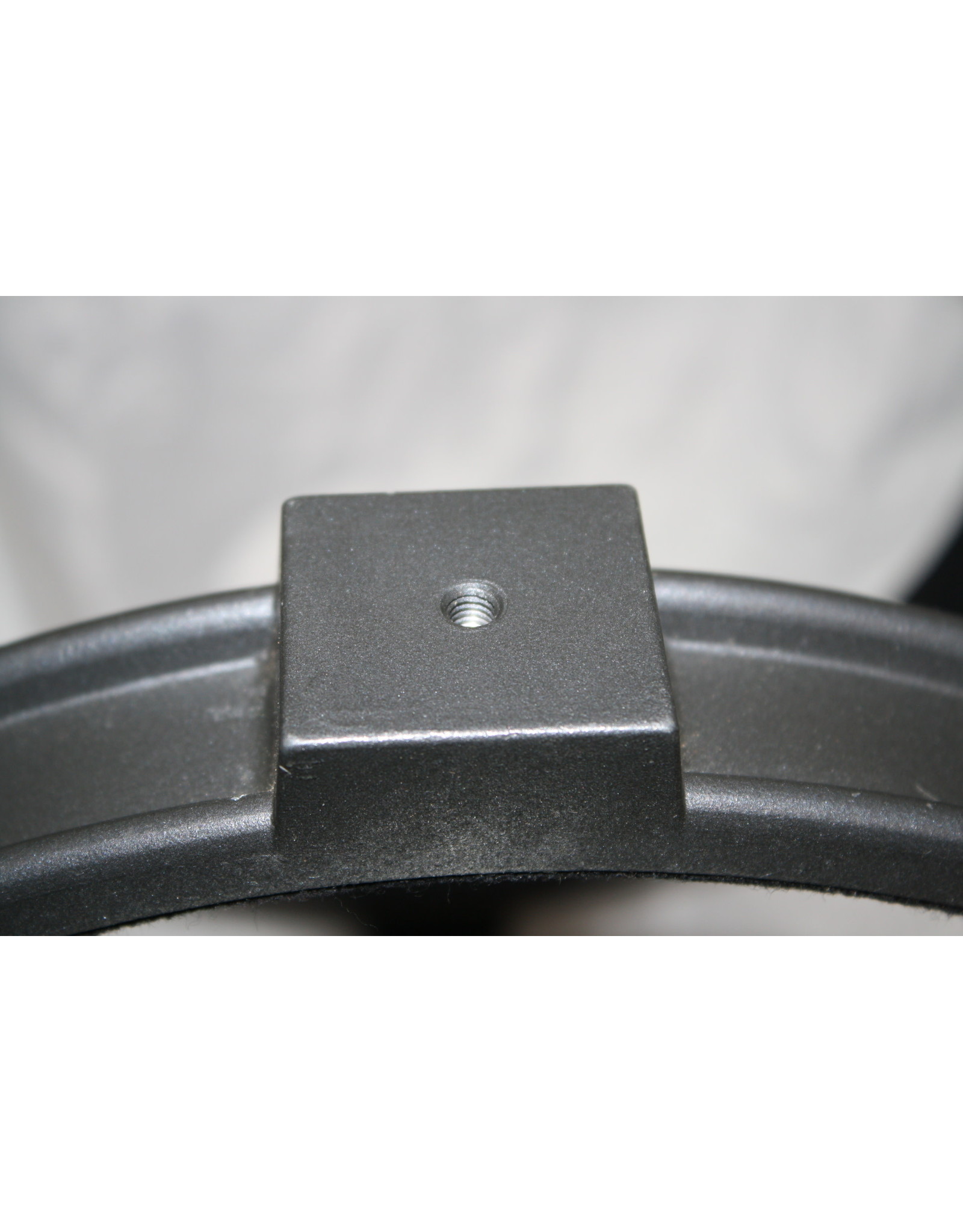 Telescope Mounting rings 295mm I.D. Felt-lined with Dovetail Bar (Set of 2) (Pre-owned)