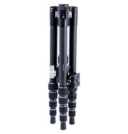 Vanguard Vanguard Vesta TB 235CB Carbon Fiber Tripod with T-51 Ball Head