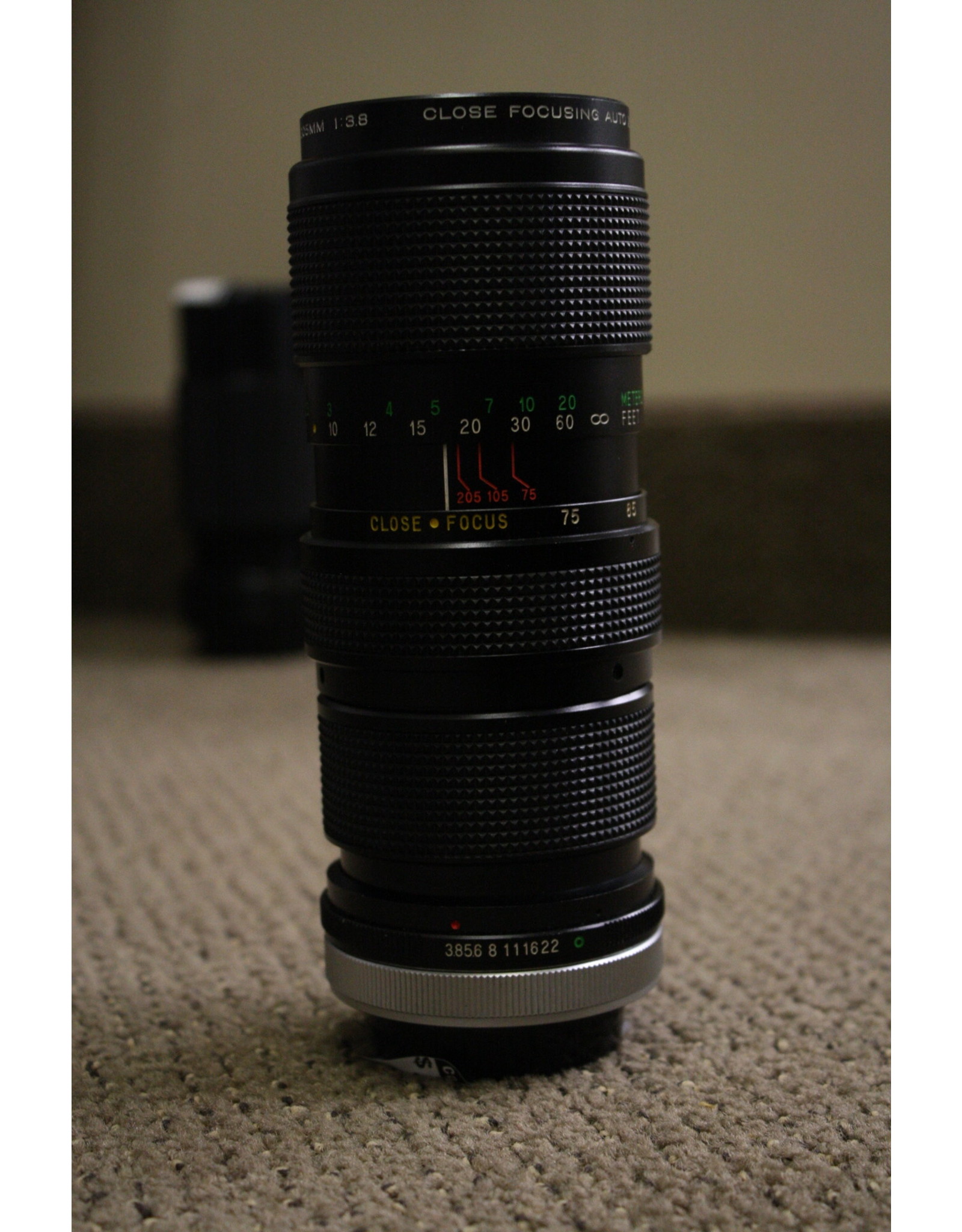 Vivitar 75-205mm 3.8 Canon FD (as is)