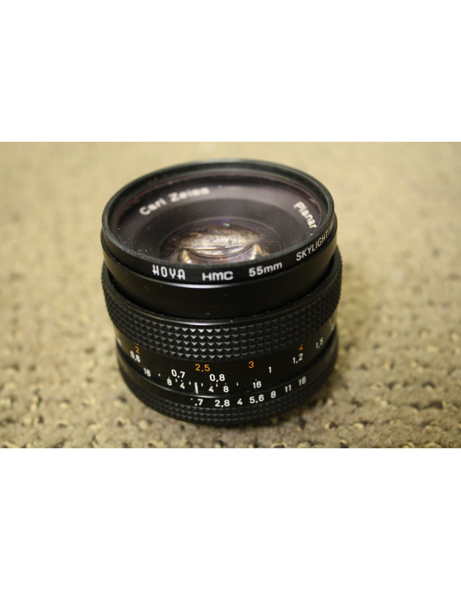 Carl Zeiss Planar 50mm 1.7 Red T Star with Hoya UV and Hood(Pre-owned)