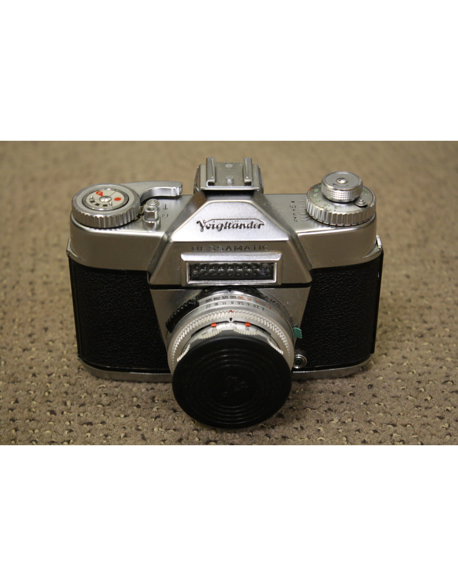 Canon Voigtlander Bessamatic Film Camera Color Skopar 50mm 2.8 Lens Germany OUTFIT (SHUTTER NEEDS CLA