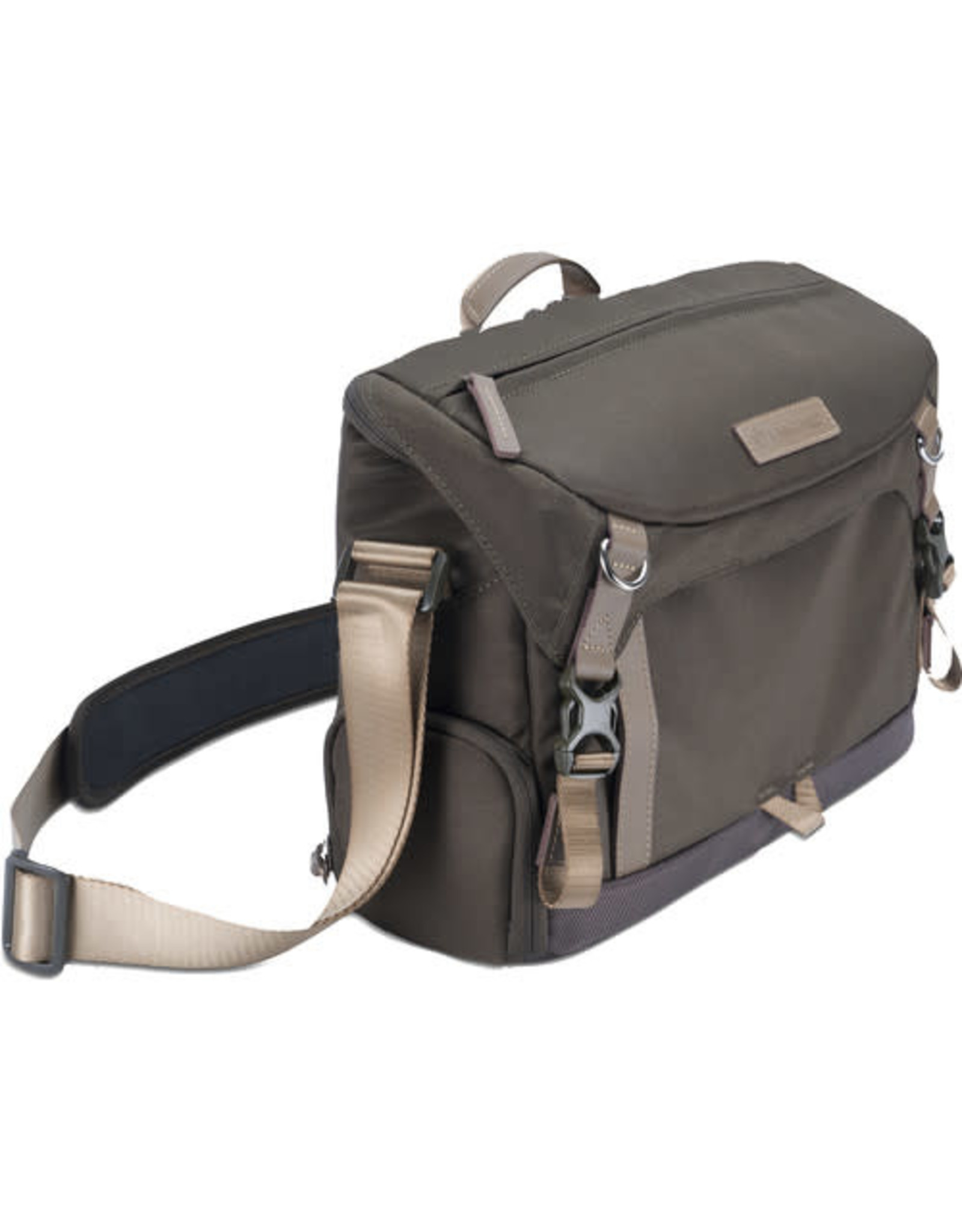 Vanguard Vanguard VEO GO 34M Camera Shoulder Bag (Black) (LIMITED QUANTITIES)