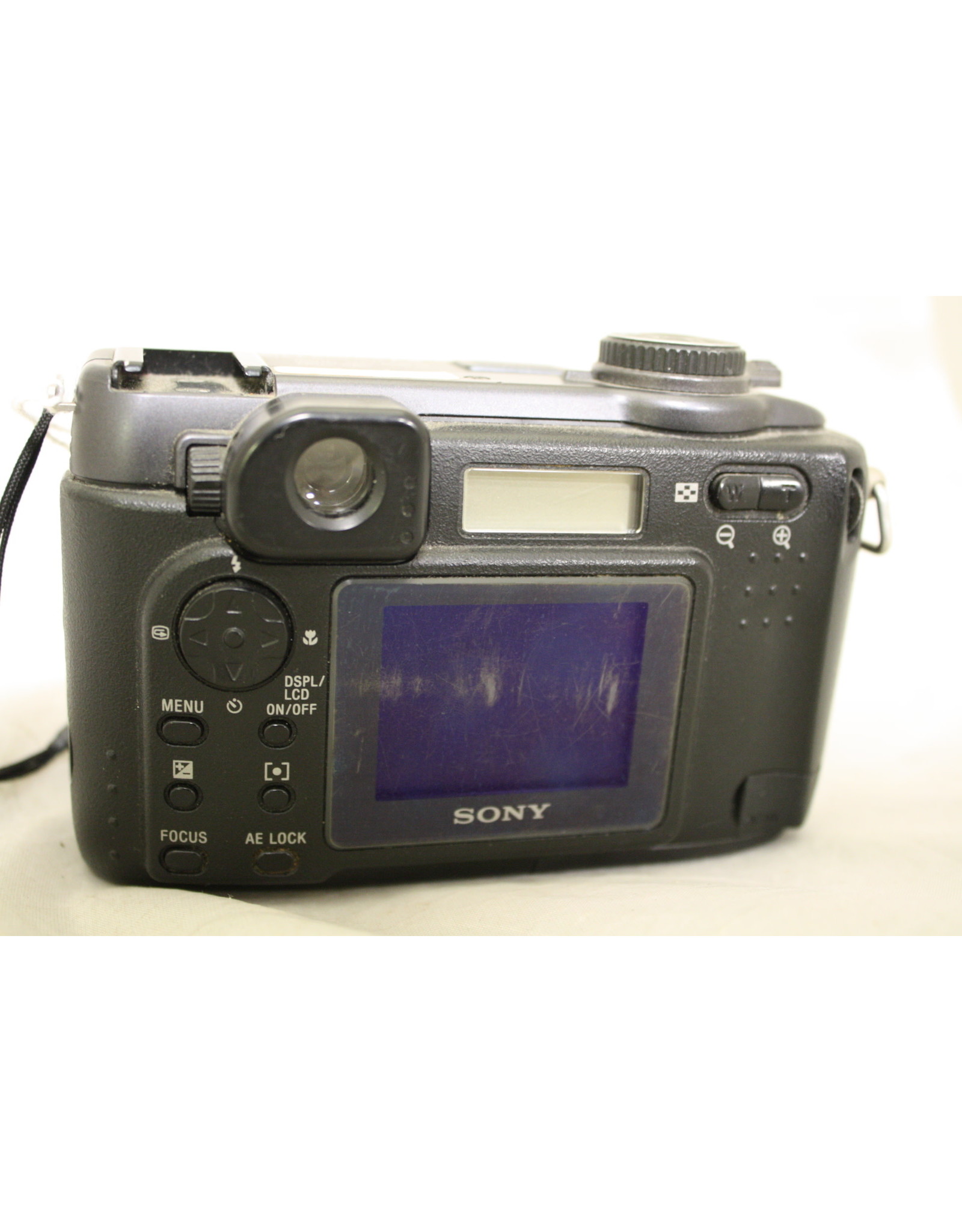 Sony Cyber-Shot DSC-S85 4.1 MP Digital Camera (Missing charger)  (Pre-owned)
