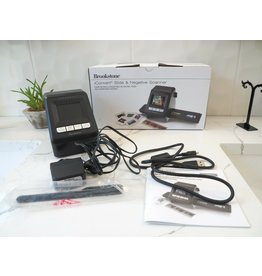 Brookstone iConvert Instant Slide & Negative Scanner