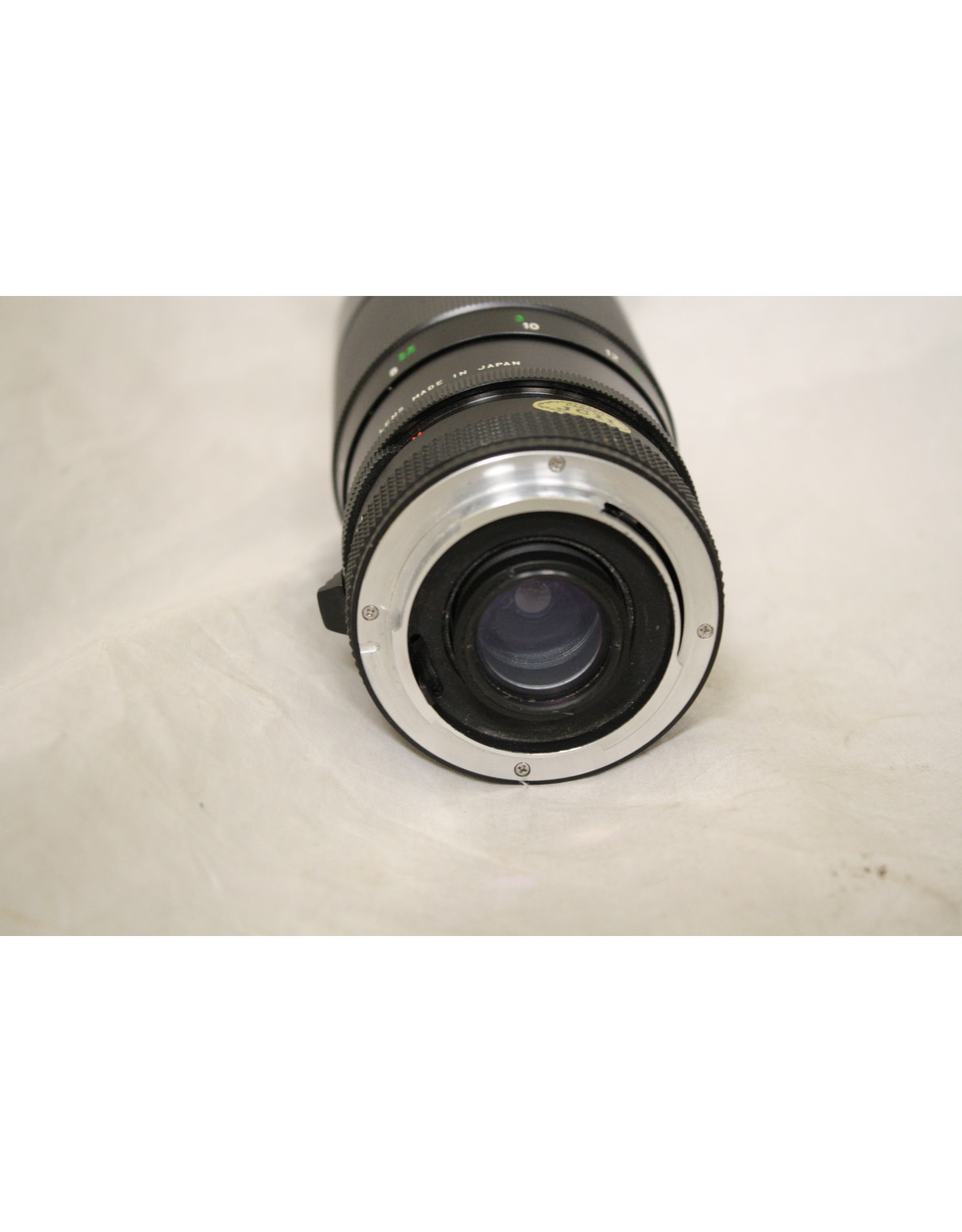 Vivitar 200mm Lens with 2x Teleconverter (Pentax Bayonet Mount)
