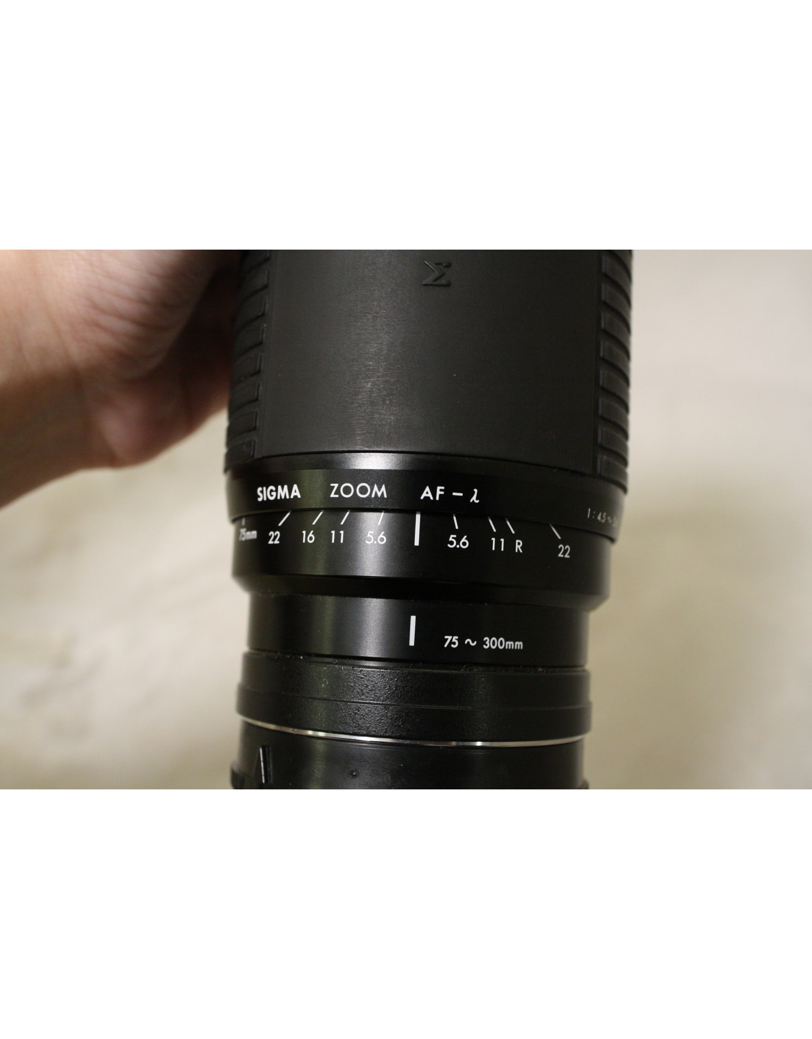 Sigma Sigma AF 75-300mm 4.5-5.6 for Sony/Maxxum (Pre-owned)