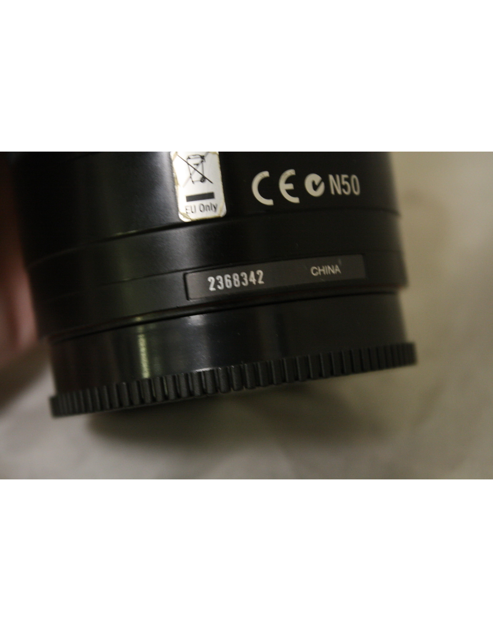 Sony 18-70mm f/3.5-5.6 AF DT Standard Zoom Lens SAL-1870 with SH0006 Hood (Pre-owned)
