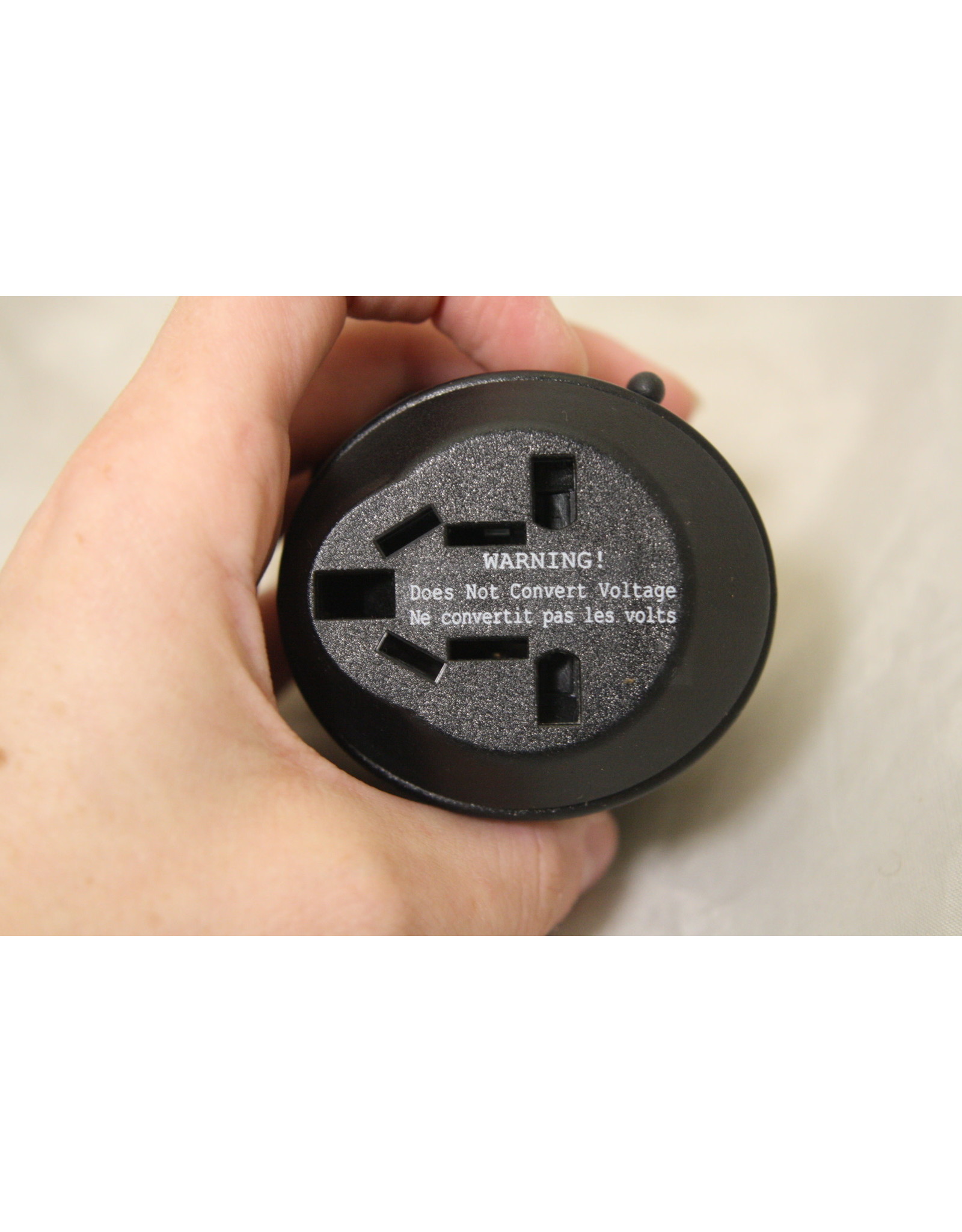 Arcturus Products Universal Plug Adapter