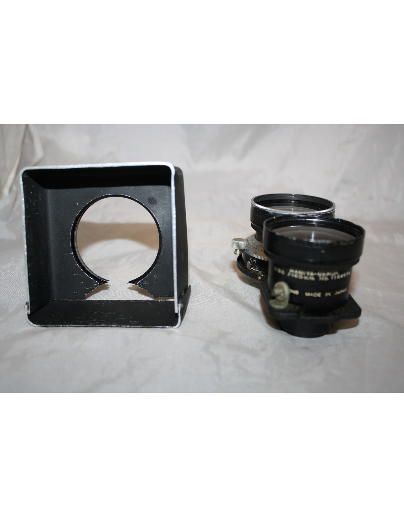 Mamiya-Sekor 65mm f3.5 Lens for C330 TLR with hood