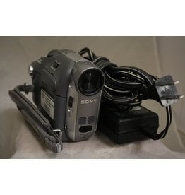 Sony Handycam DCR-HC21 Mini DV NTSC Digital Camcorder with charger and battery(FULLY TESTED!)