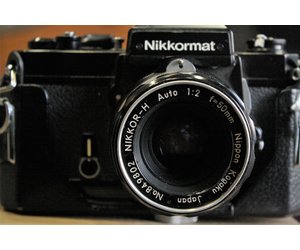 Nikon Nikkormat FT2 (Black) with Nikkor-H 50mm f2 Lens