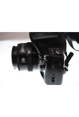 Minolta Maxxum 800si Film Camera W/ 35-70mm lens