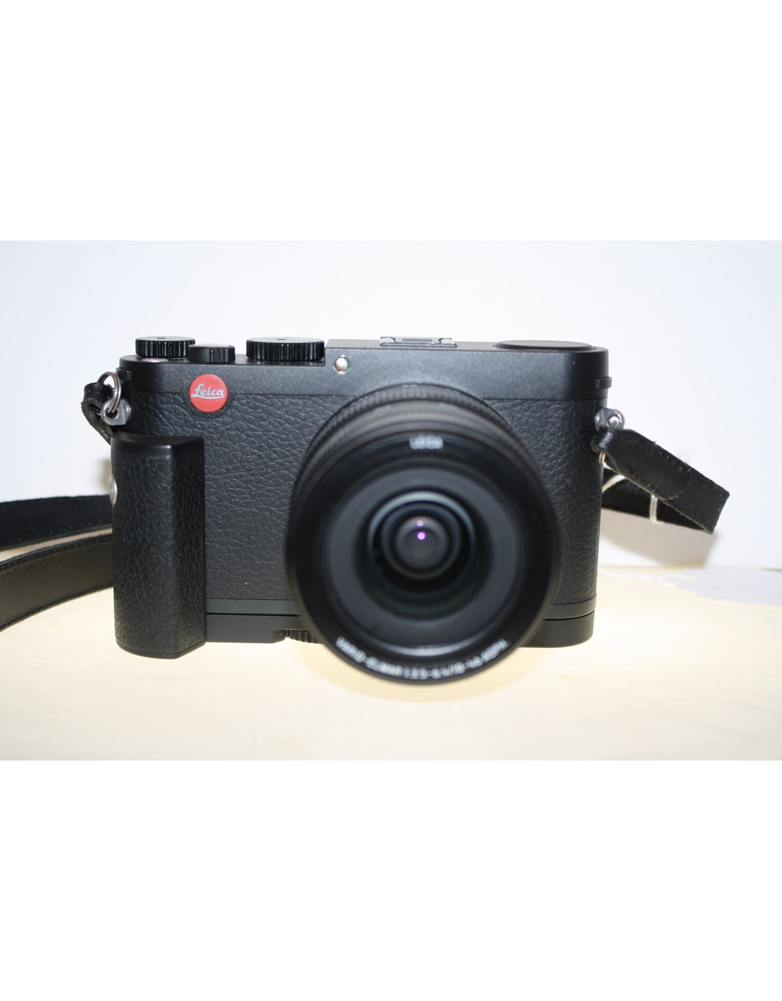 Leica X Vario Compact Digital Camera w/ Vario Elmar 28-70 mm f/3.5-6.4 ASP  (Pre-owned)