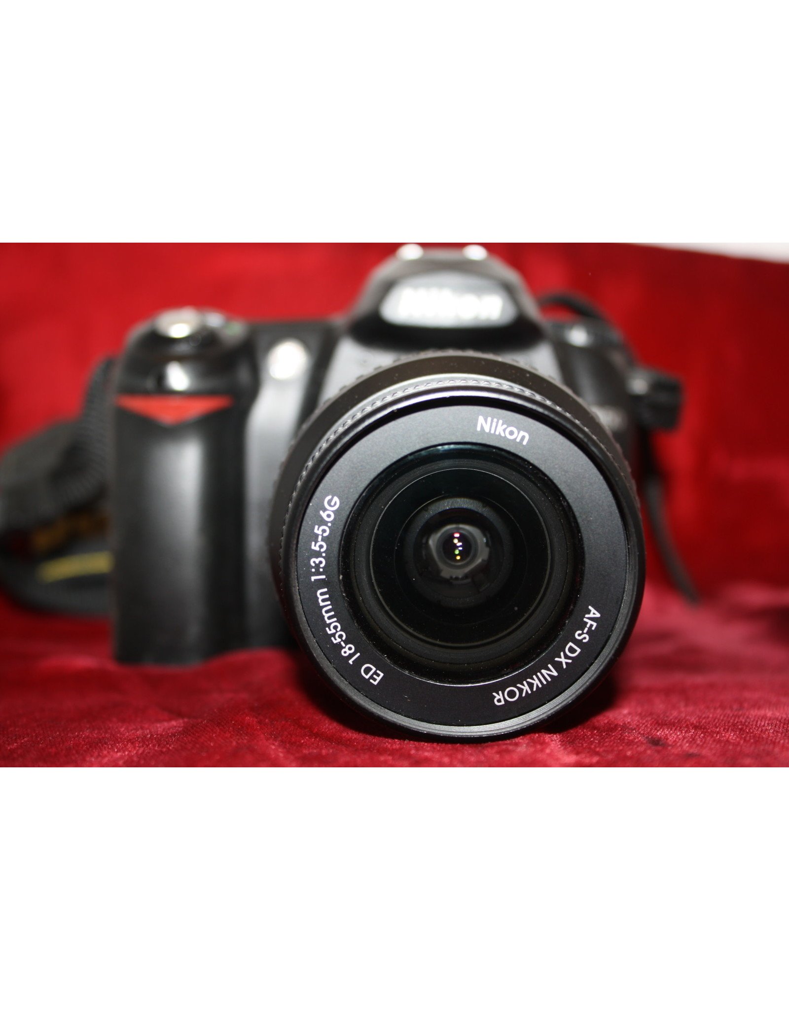 Pre-Owned - Nikon D3400 DSLR Camera with 18-55mm Lens (Black) at