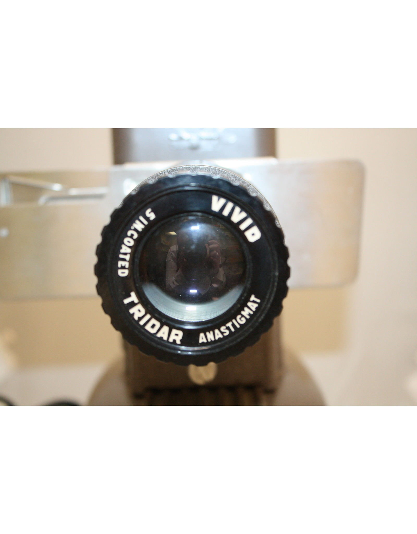 TDC Vivid 35mm Manual Feed Slide Projector (Preowned) Camera Concepts & Telescope Solutions