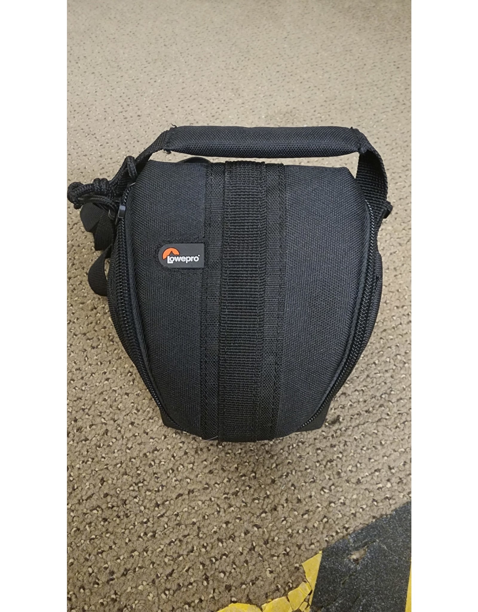 LowePro LowePro Nova MIcro Camera Bag Case w/ Shoulder Strap Adventura ultrazoom 100