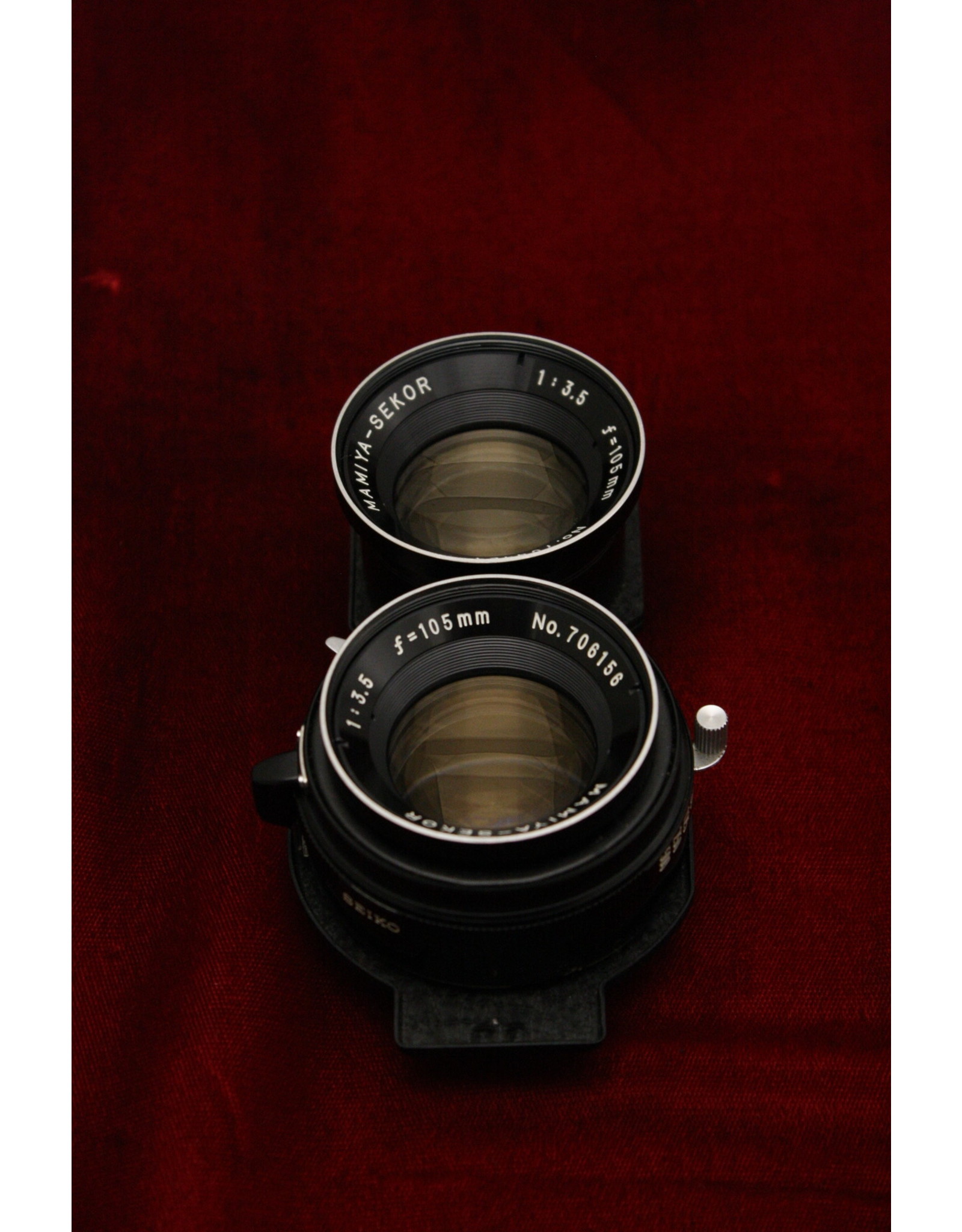 最低価格の Professional C330 Mamiya 105mm 二眼 F3.5 フィルムカメラ ...