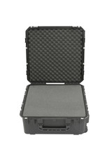 SKB Cases SKB 3i Series 3i-2424-10B-C Wheeled Case with Cubed Foam (Black)