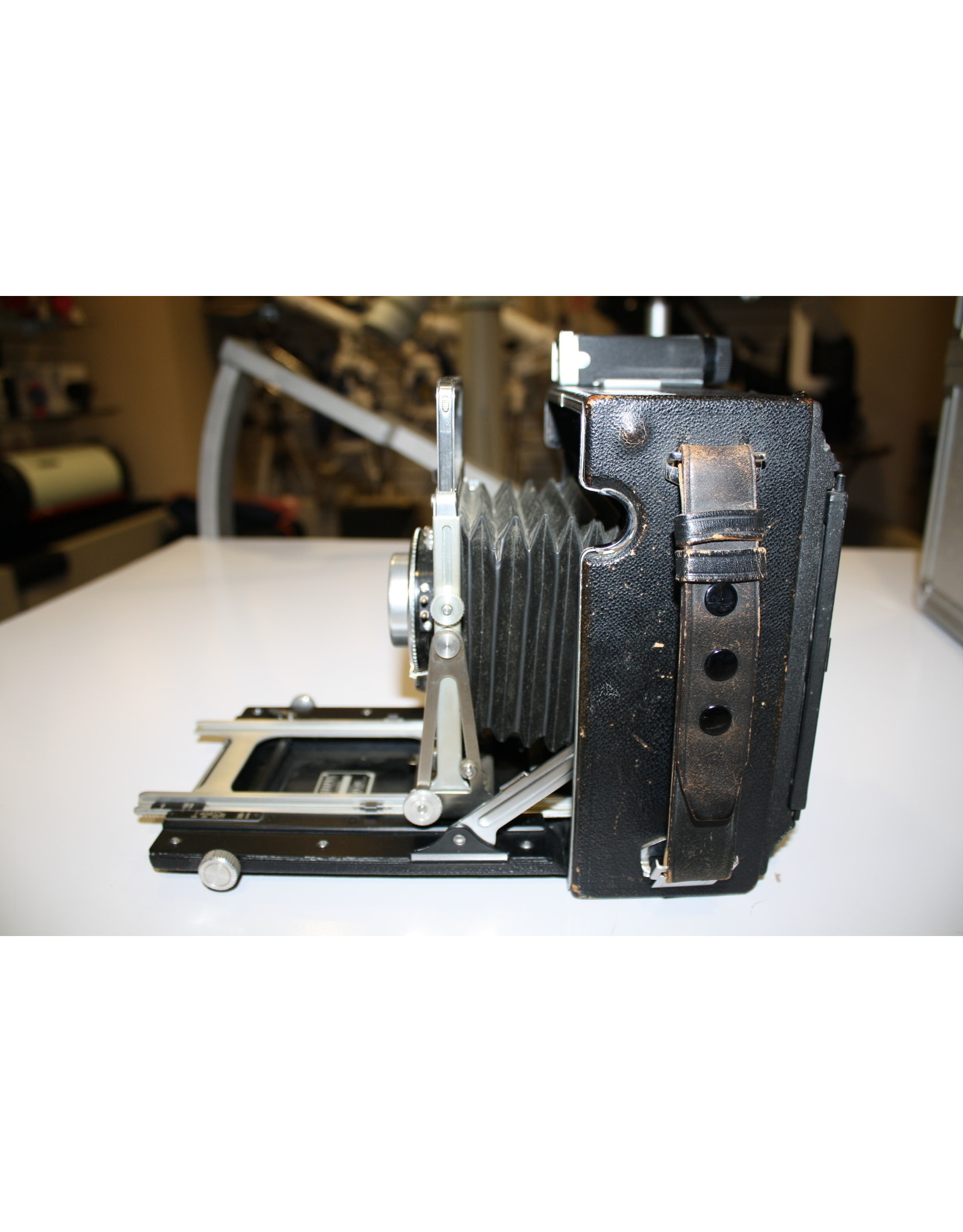 Graflex Crown Graphic 4x5 field camera, Kodak Ektar 127mm f4.7 Lens Outfit-Holders + Case AND MORE! CLEAN!