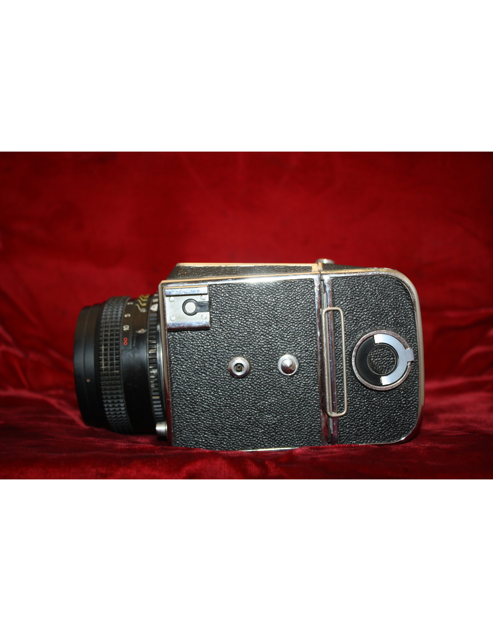 Kiev88 medium format camera with МС Volna3 2.8/80mm lens & 120 Back