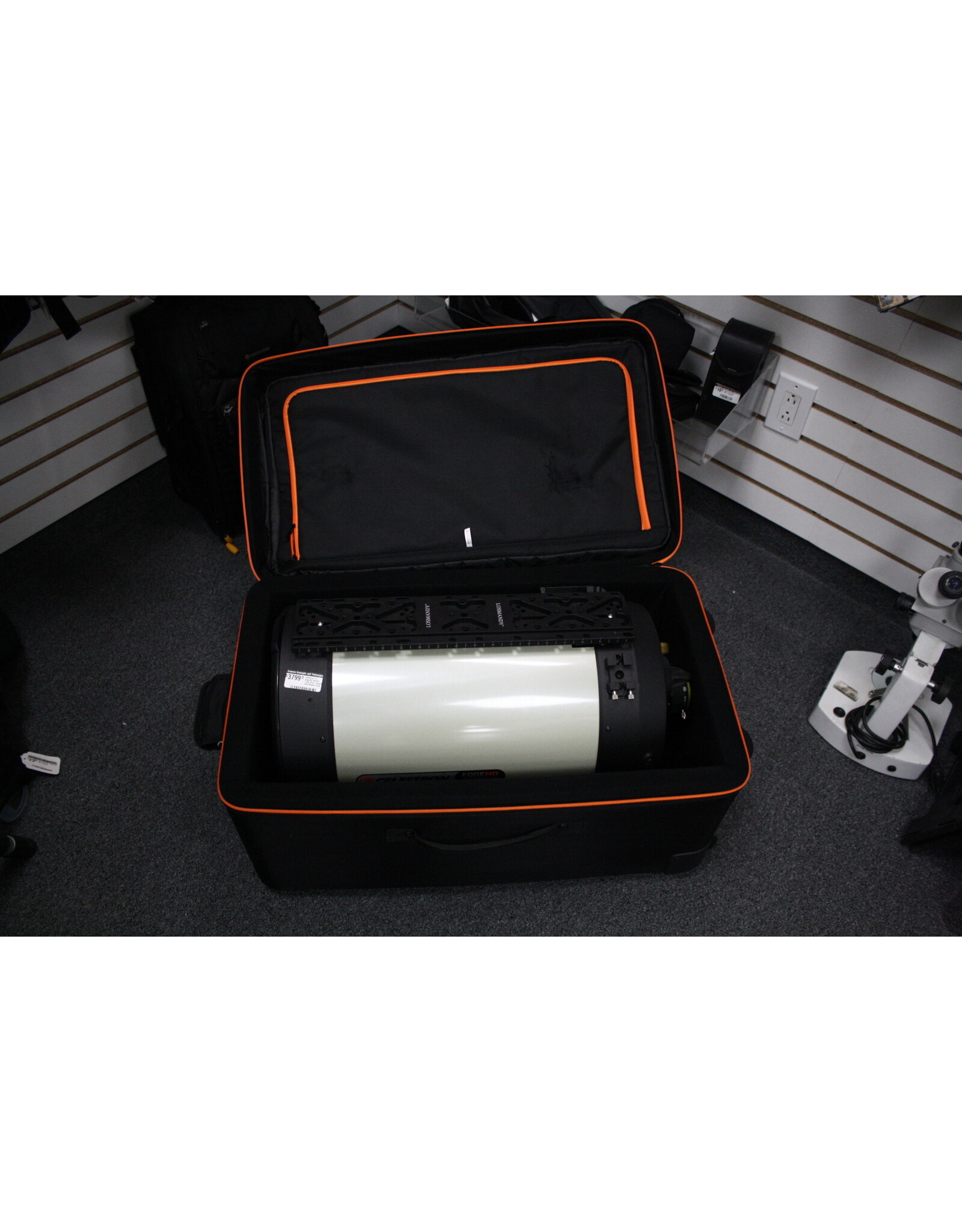 Celestron Celestron C11 EdgeHD Optical Tube (Pre-owned) with Baader Click lock Visual Back, Feathertouch Microfocuser, Losmandy Dovetail Bar,  & Celestron Rolling Case