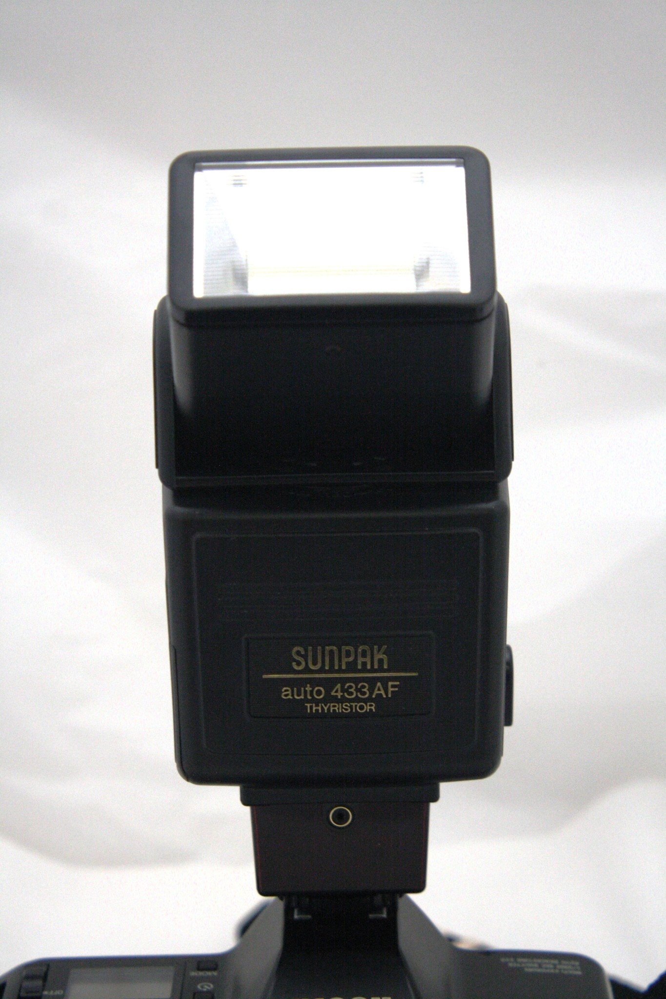 sunpak-433af-flash-for-nikon-