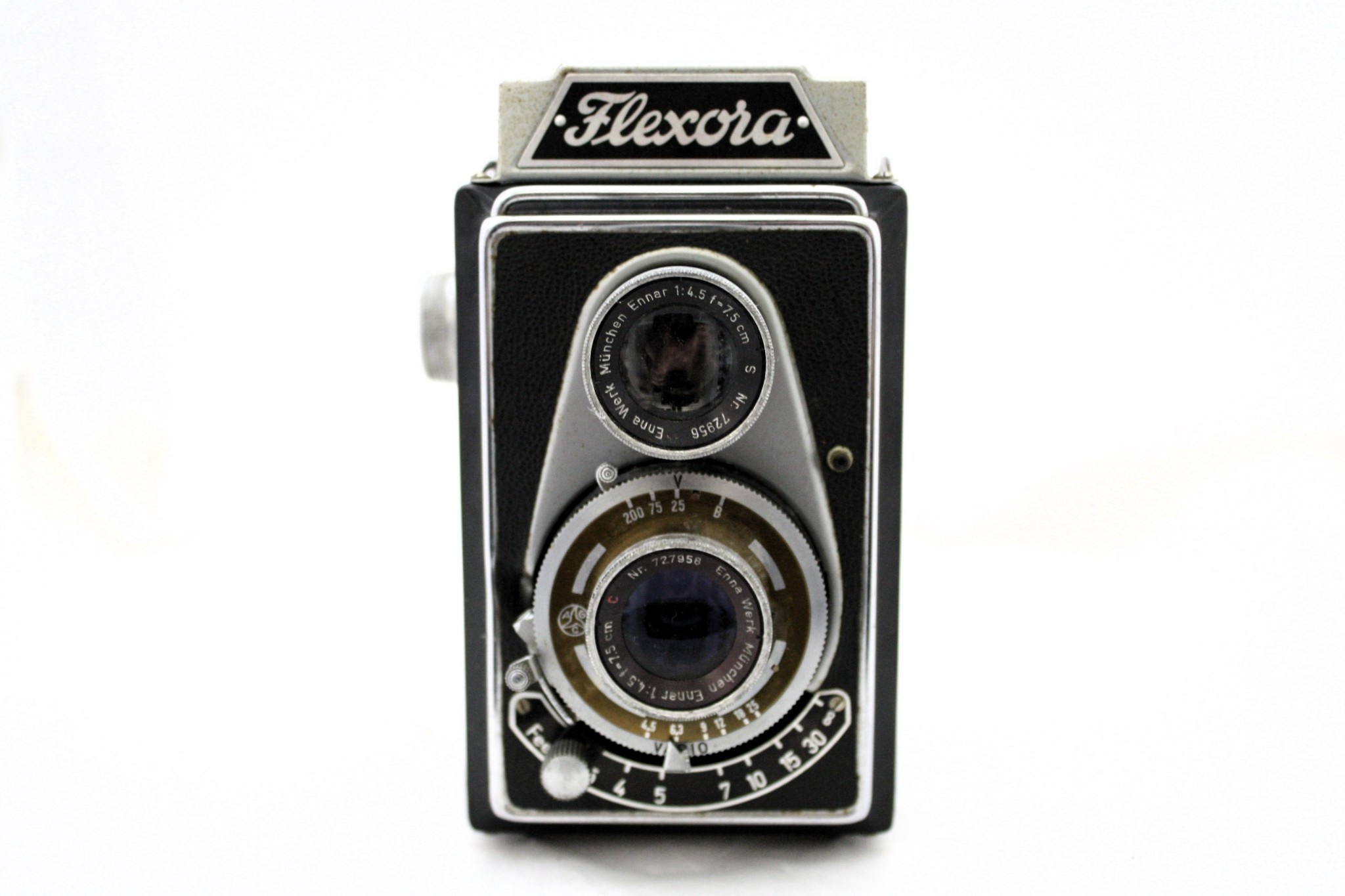 Lipca Flexora 2 1/4 x 2 1/4 TLR with Ennagon 3.5/7.5cm Lens and