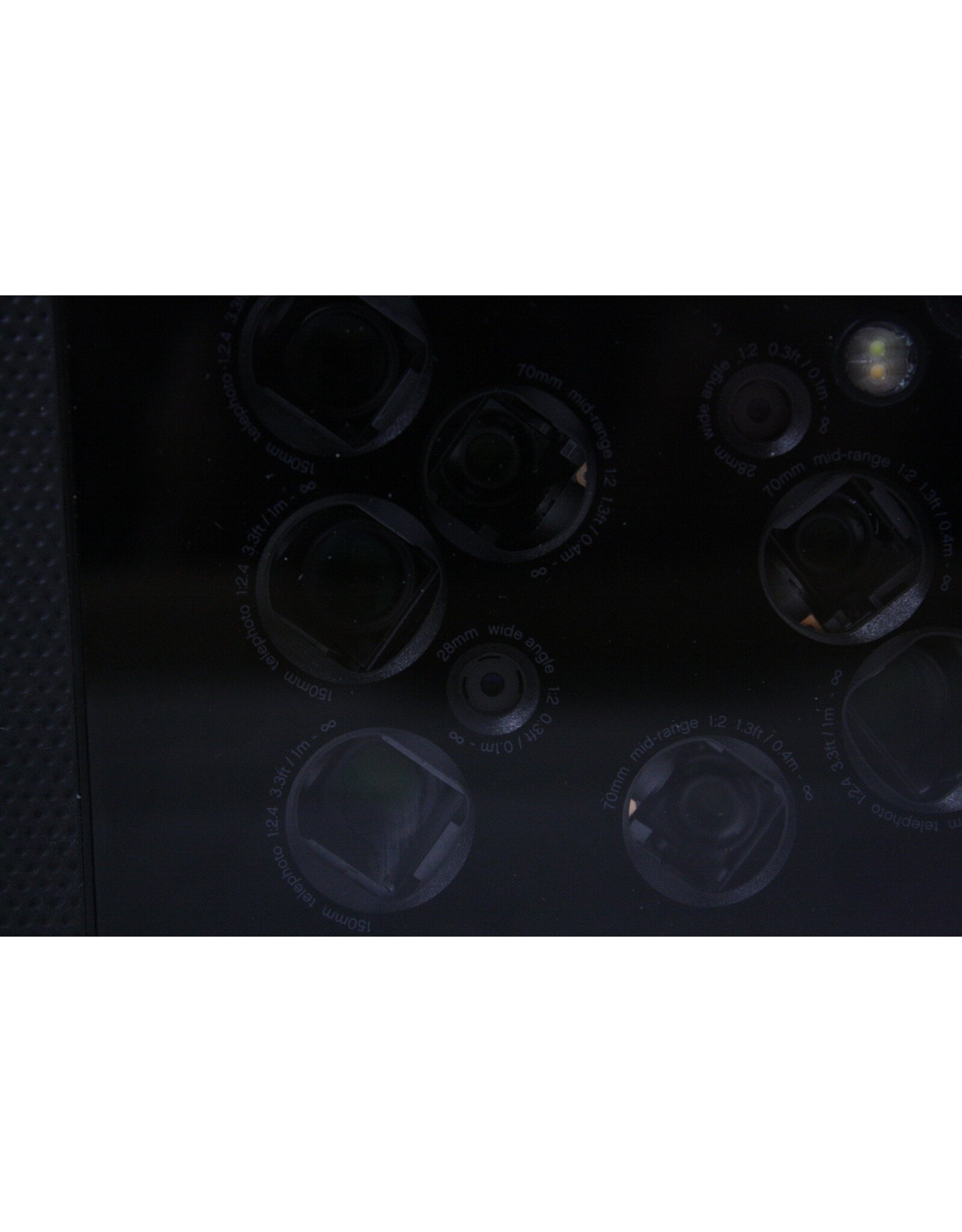Light Camera L16 51.1MP 16 Lenses & Sensors 8256 x 6192 MINT Condition NEW IN BOX
