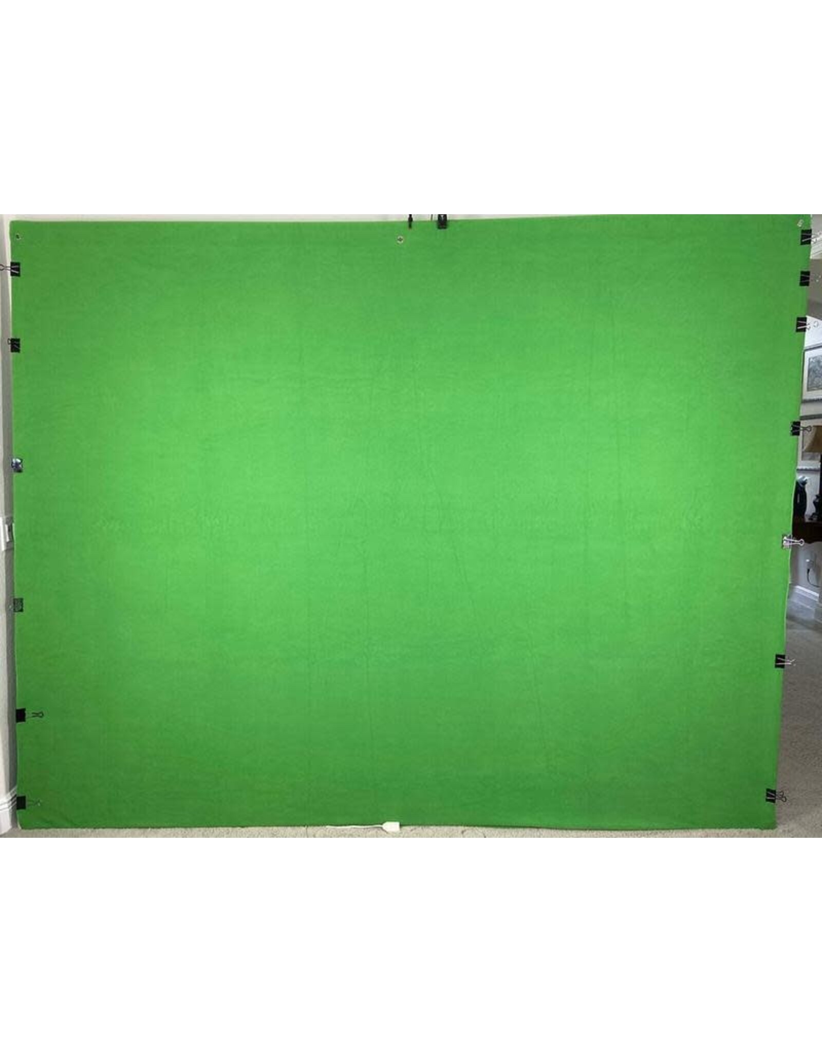 Westcott (SOLD) Westcott 130 Chroma Key Green Wrinkle-Resistant Video Backdrop - 9 Foot x 10 Foot