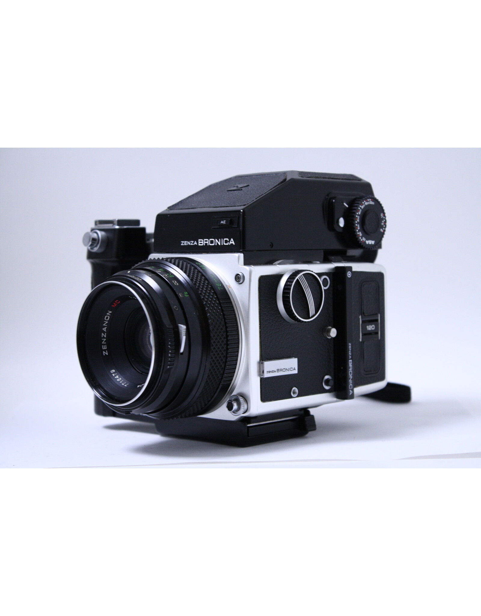 Zenza Bronica ETR with AE Finder, 120 Back, Grip, and 75mm f2.8