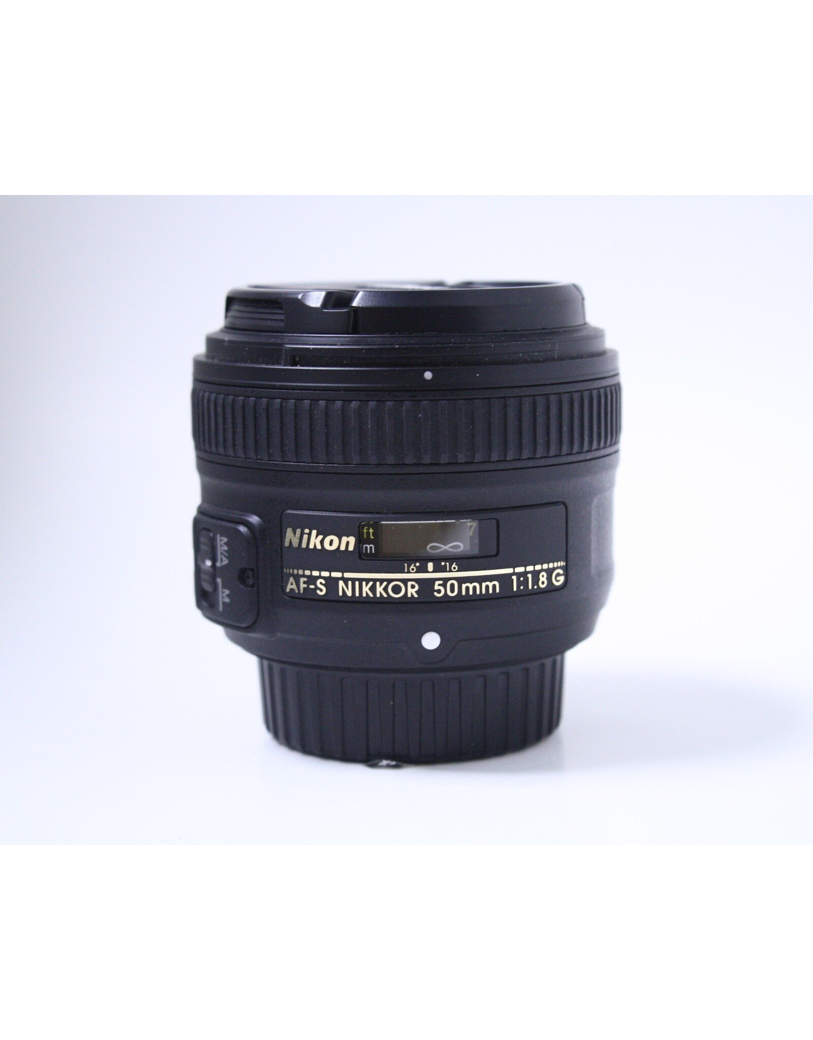 Nikon AF-S Nikkor 50mm 1.8G Lens with case and hood(Pre-owned