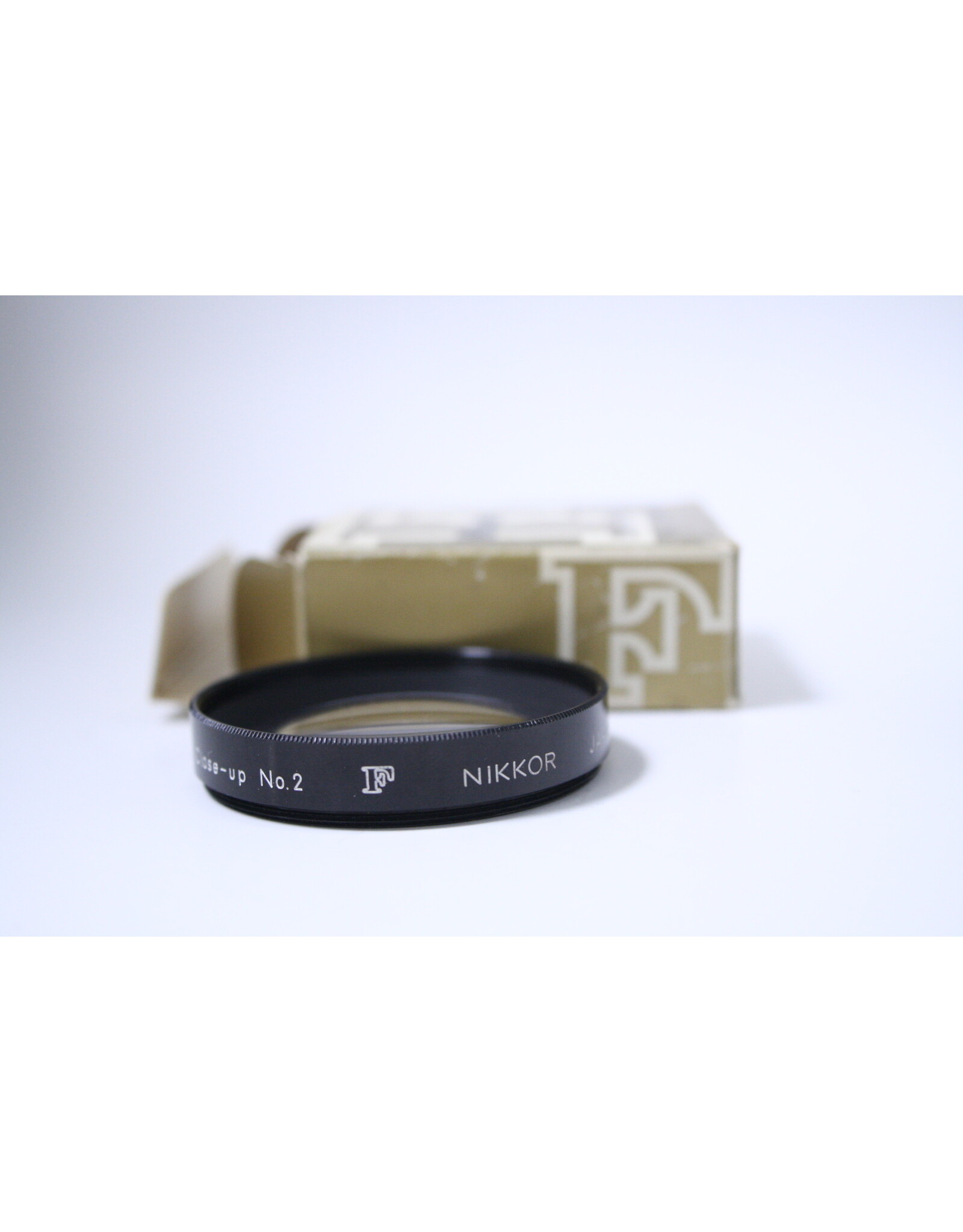Nikon Nikon Nikkor Close-Up Attachment No. 2 (3.0 Diopter) | NOS (Pre-owned)