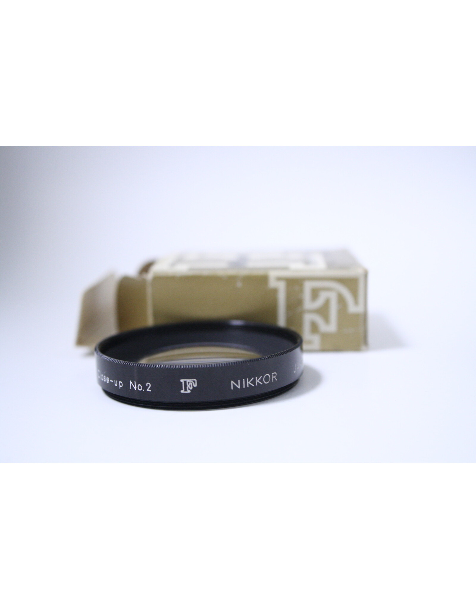 Nikon Nikon Nikkor Close-Up Attachment No. 2 (3.0 Diopter) | NOS (Pre-owned)