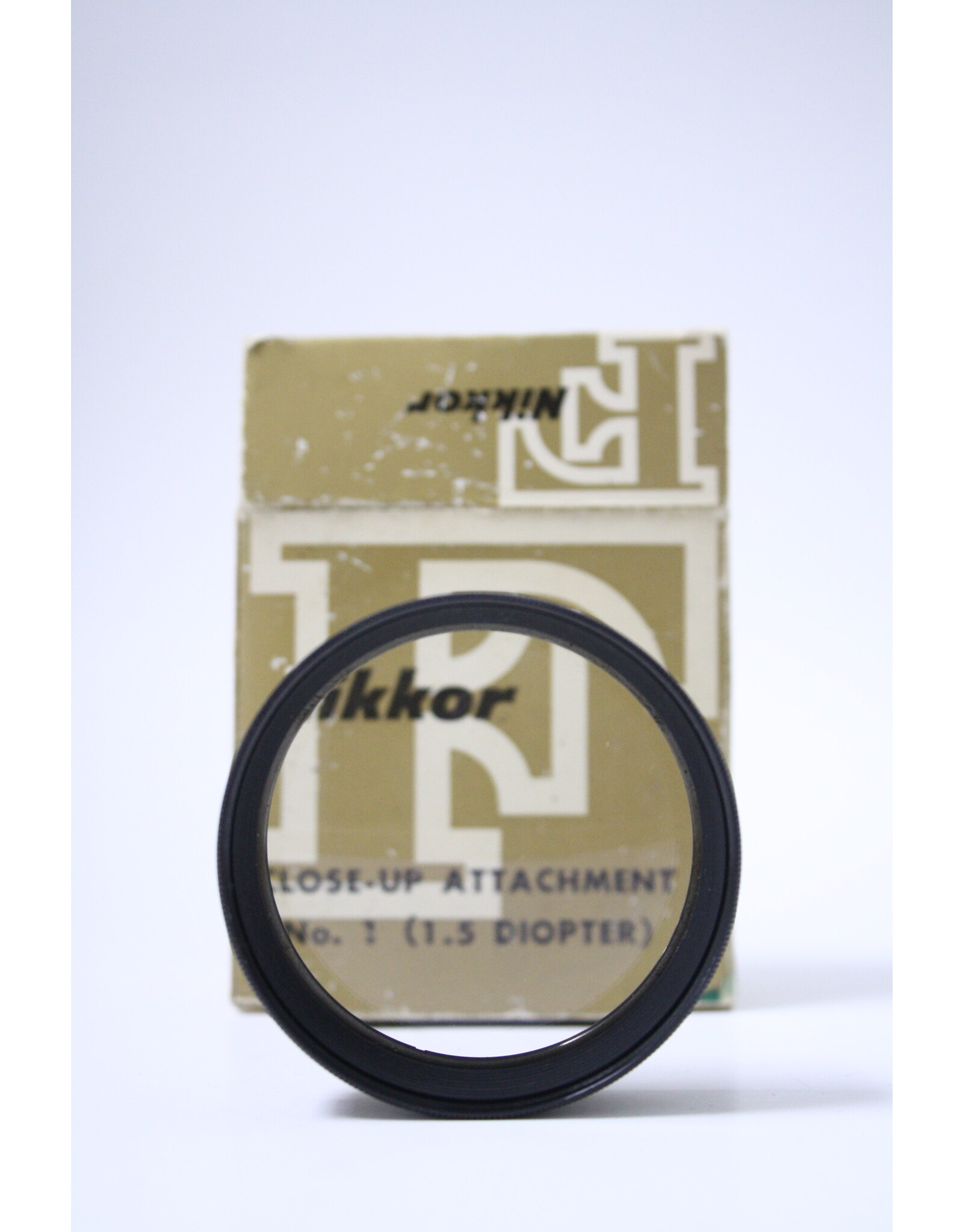 Nikon Nikon Nikkor Close-Up Attachment No. 1 (1.5 Diopter) | NOS (Pre-owned)