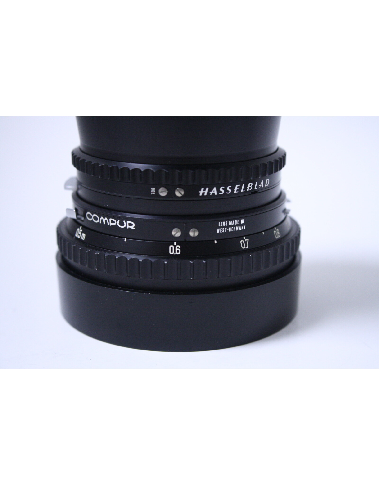 Carl Zeiss Hasselblad Carl Zeiss Distagon CF 50mm F/4 T* Lens With  Caps (Pre-owned)