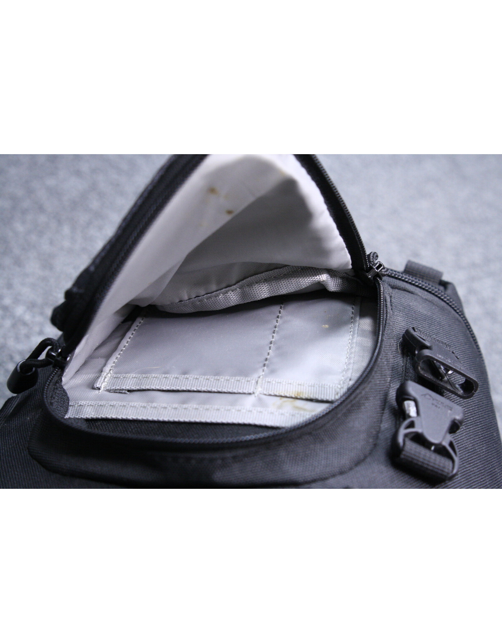 LowePro LowePro Backpack (Pre-owned)