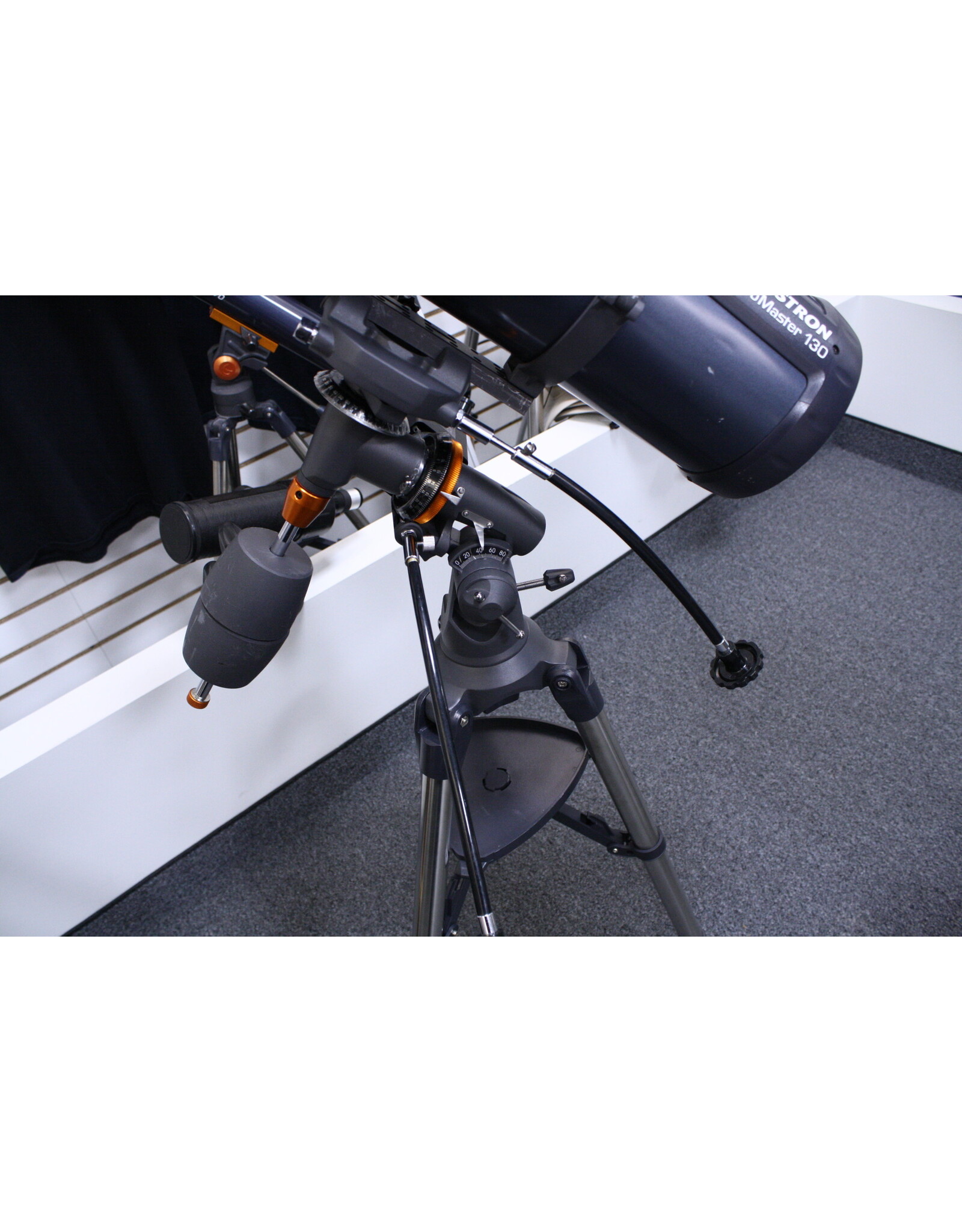 Celestron Celestron AstroMaster 130EQ-MD  with Case (Motor Drive) - Pre Owned