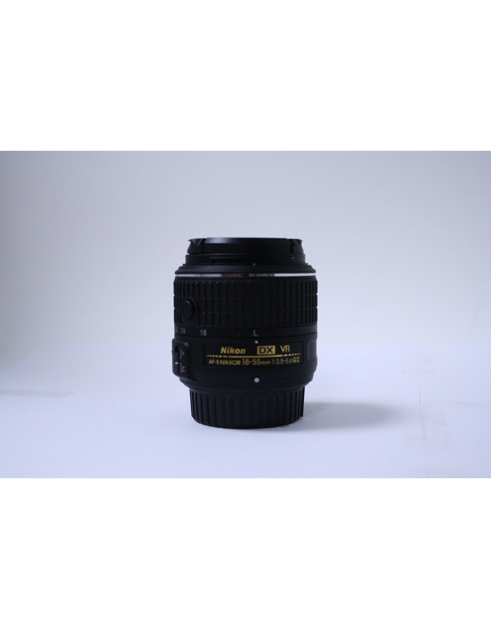 Nikon AF-P DX NIKKOR 18-55mm f/3.5-5.6G VR Lens (Refurbished)