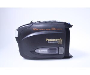 Panasonic Palmcorder VHSc PV-D407 Camcorder with Bag and