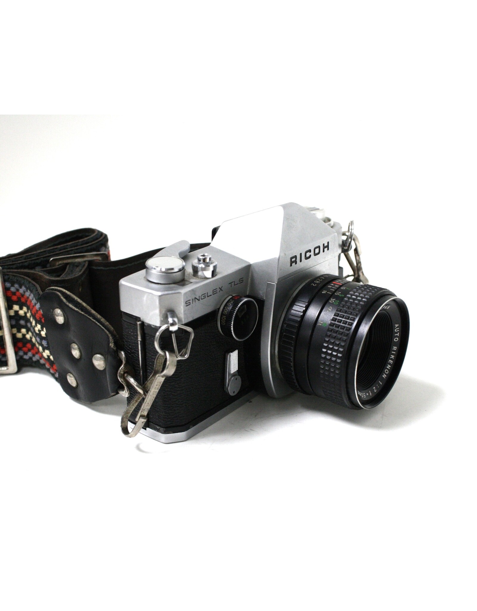 Ricoh Ricoh Singlex TLS 35mm Film SLR with 50mm f2 Rikenon Lens