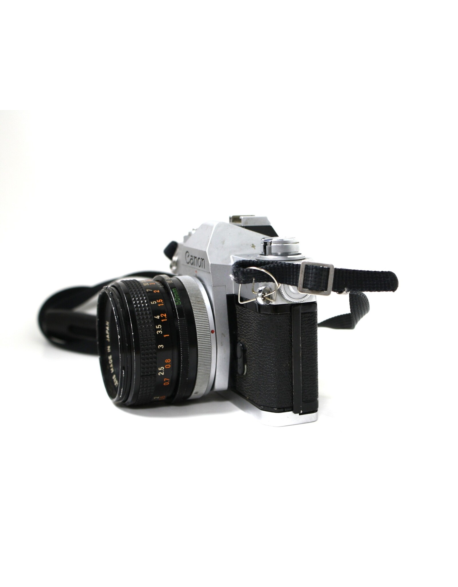 Canon FTb with 50mm lens (PRE-OWNED)