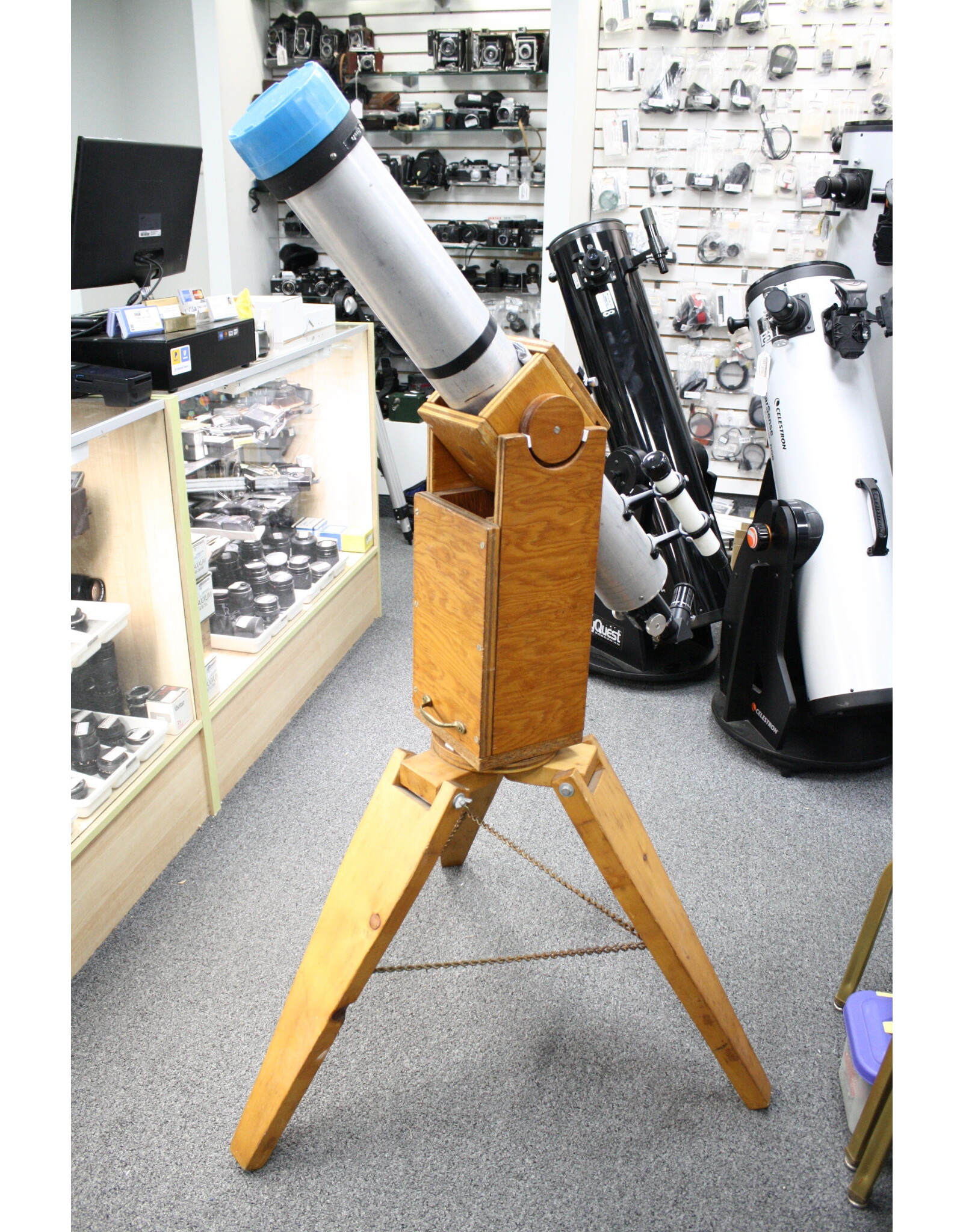 Homemade 111mm Refractor with wooden mount