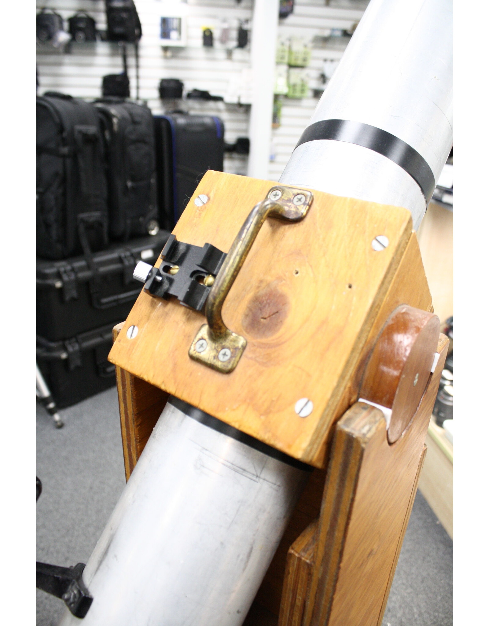 Homemade 111mm Refractor with wooden mount