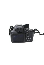 Nikon Nikon Coolpix P900 16MP Point and Shoot Camera with Case, charger & 3 batteries! (Pre-owned)