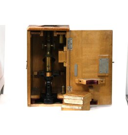 Leitz E Leitz Wetzlar Microscope with slides and wooden case