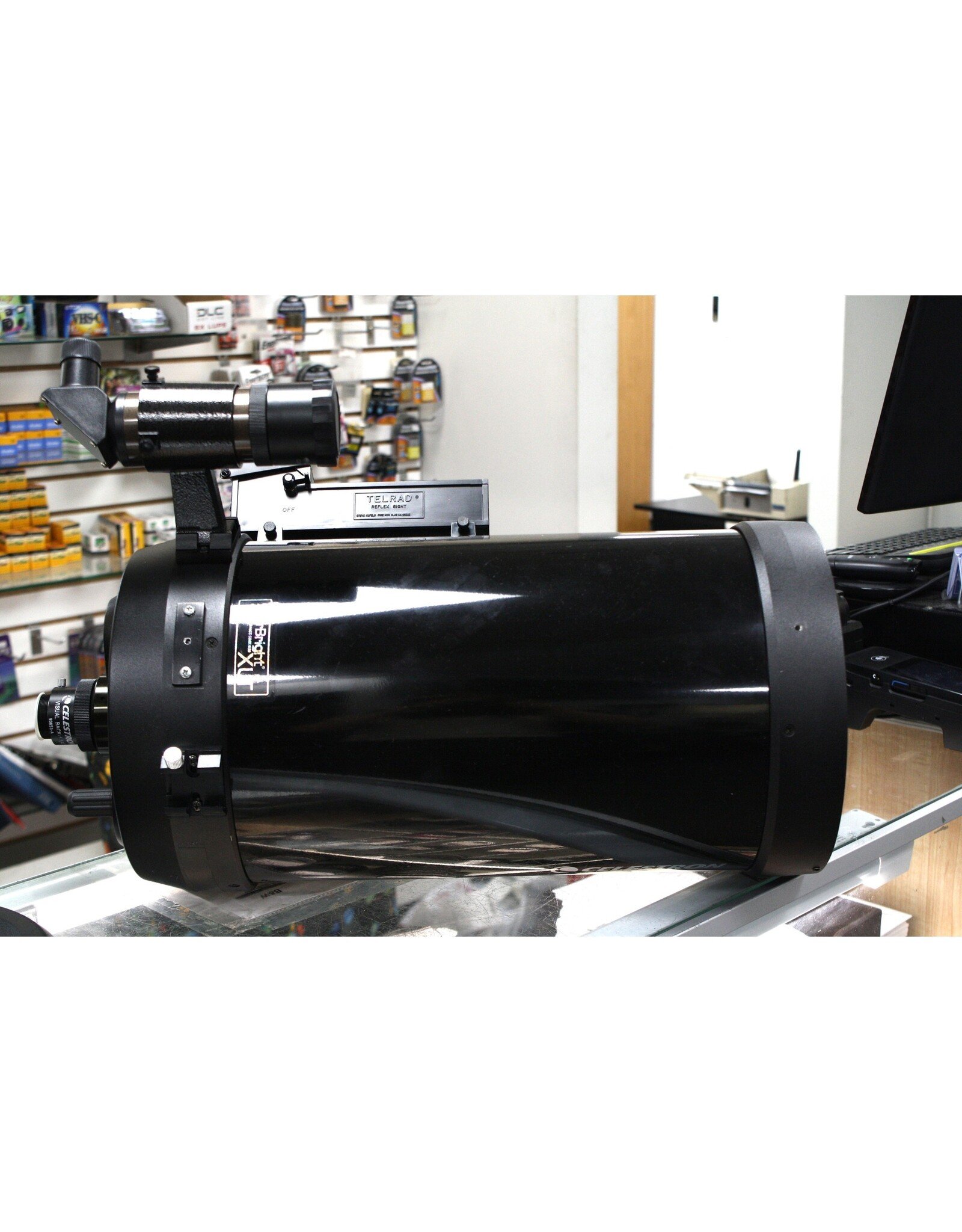 Celestron Celestron 9.25 SCT with 9x50 Right Angle Finder, Telrad, and D Series ADM Dovetail Bar (Pre-owned)