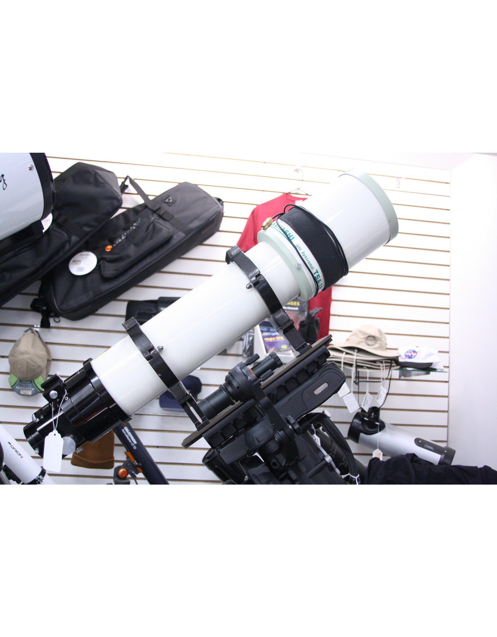 Takahashi Takahashi TSA-120 Super APO with Moonlight Focuser & ZWO EAF  with Libec SC-7 Hard Soft-sided Refractor Case(Pre-owned)