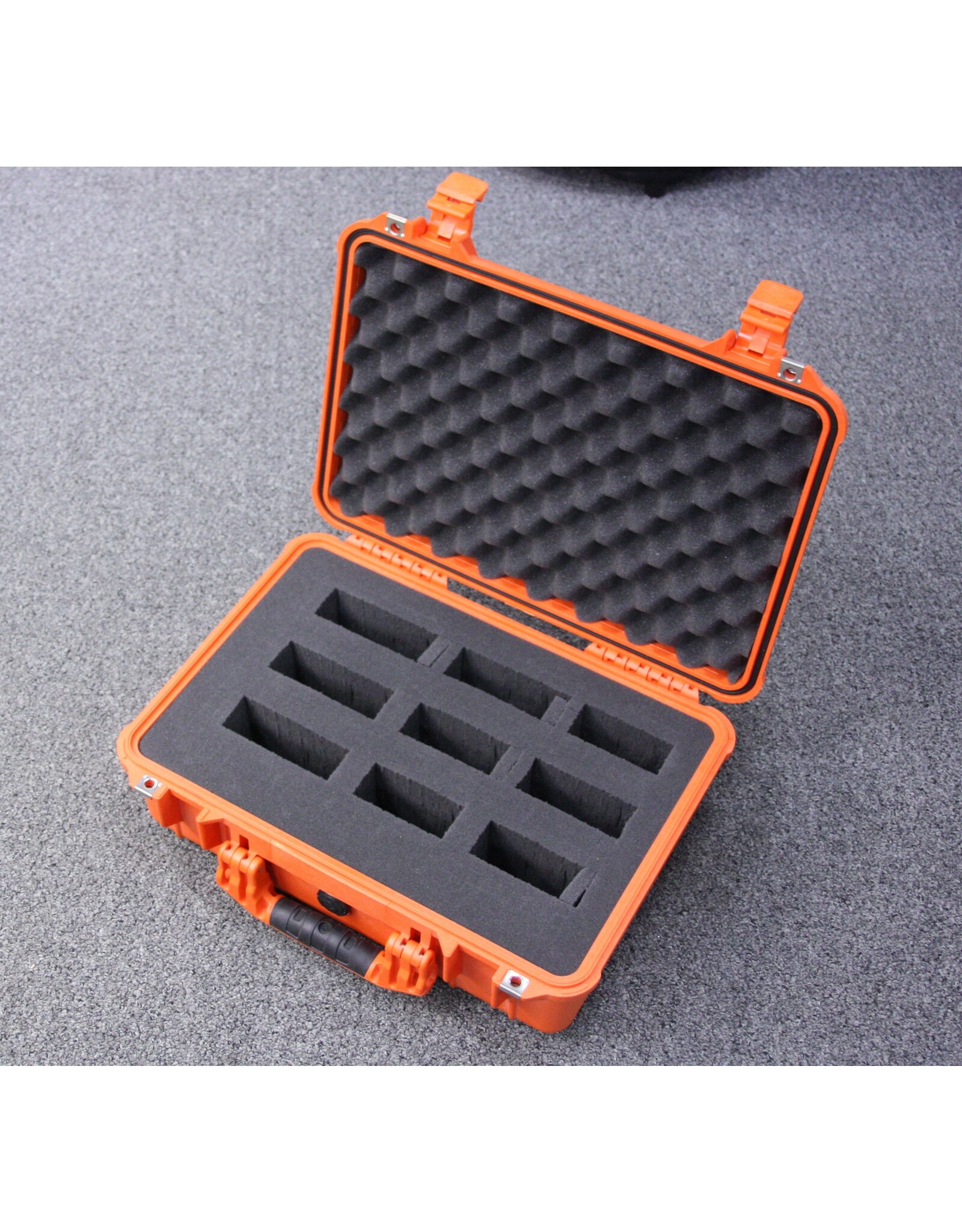 Pelican Pelican 1500 Case with Foam (Orange)  (Pre-owned)